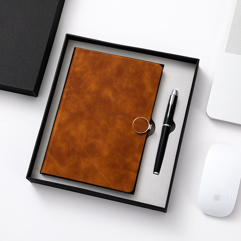 Impresión a todo color del cuaderno de tapa dura, pluma de lujo A5 y sistema del cuaderno