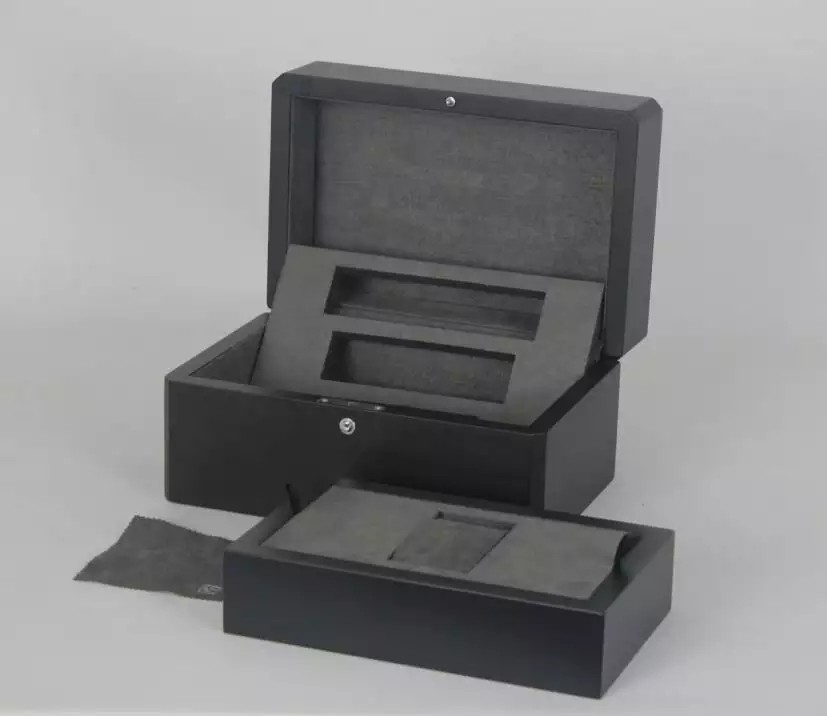 cajas de empaquetado de lujo impresas a todo color de Suichang de las cajas del 14x11x9cm