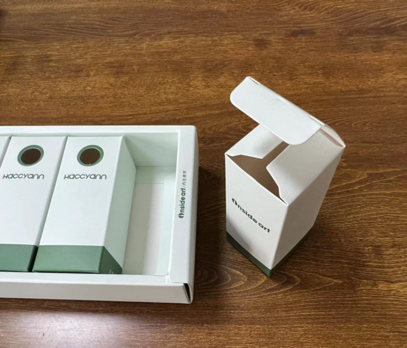 cajas de empaquetado recicladas de envío de empaquetado acanaladas Logo Printed de encargo el 13cm el 15cm