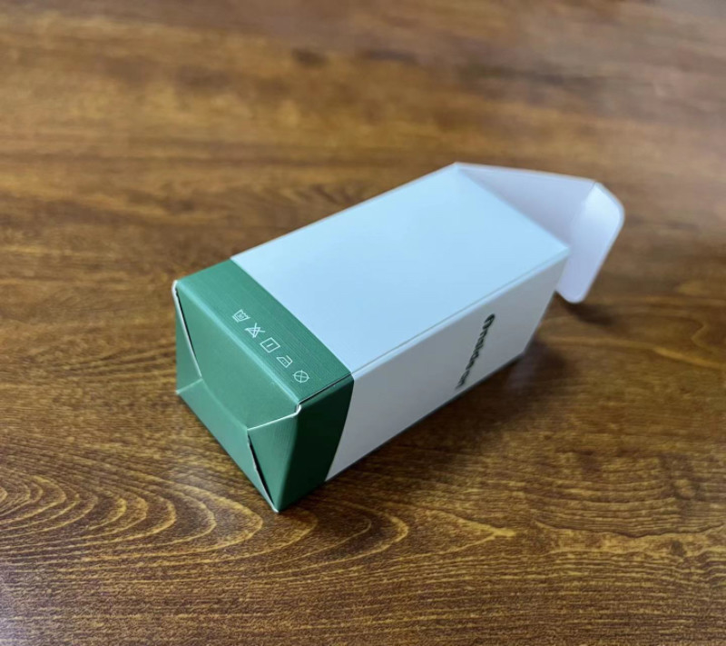 Eco Kraft amistoso acanaló al OEM anaranjado del pequeño verde de la caja de embalaje 90m m el 13cm